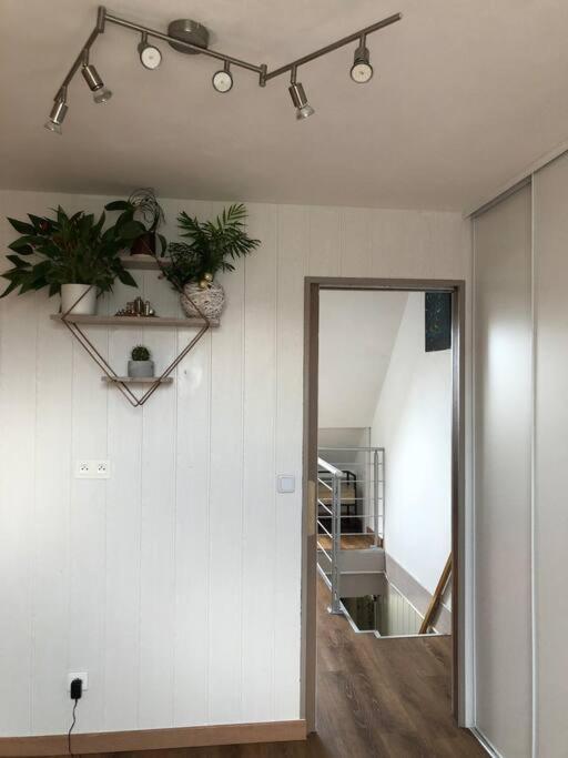 Appartement Type Loft Avec Terrasse シェルブール・アン・コタンタン エクステリア 写真